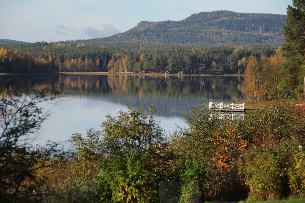 Mora Vandrarhem Och Gaesthem Vinas Exterior photo